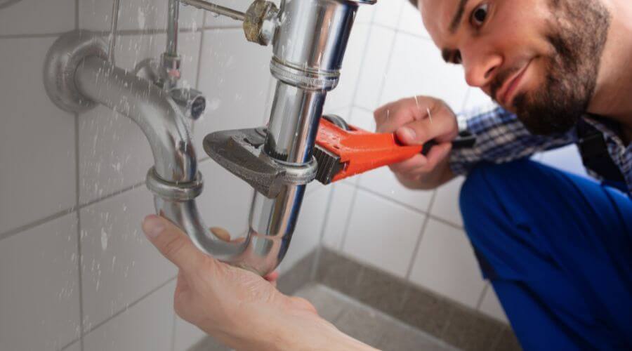 Professional same day plumber services in Rotan, TX